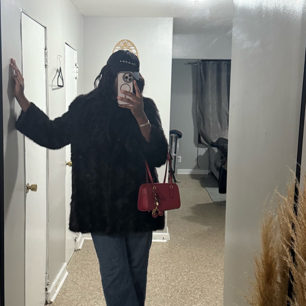 Saga fur mink coat - Picture 10 of 15